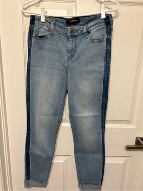 Crop Shop Boutique Two-Tone Side-Stripe Ankle Jeans - Light Blue